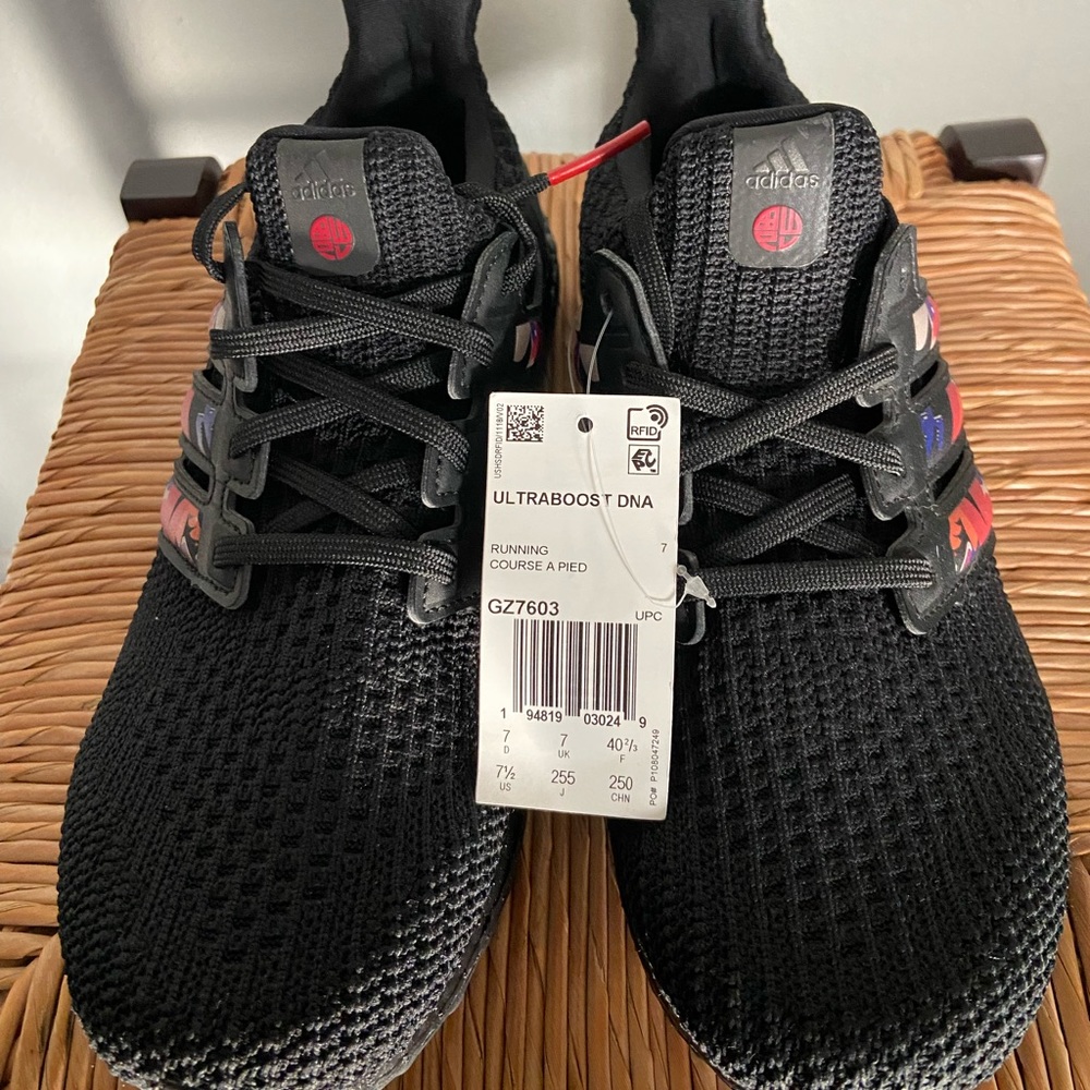 Adidas Ultraboost DNA